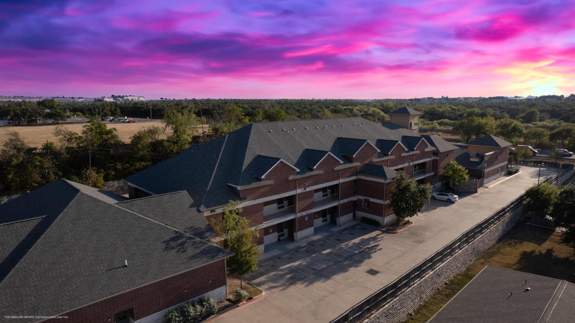 Texas Bungalows Hotel & Hotel Que At Lakeline Austin Cedar Park Exteriér fotografie